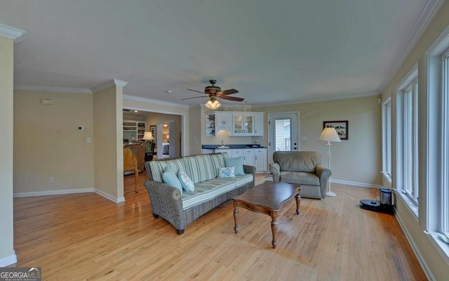 300 Knox Circle, Lavonia, GA 30553