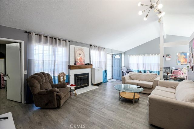 2186 W Huntington, Anaheim, CA 92801