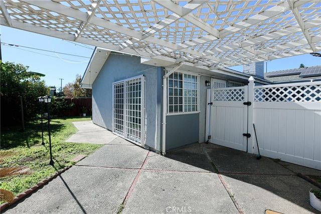 2186 W Huntington, Anaheim, CA 92801