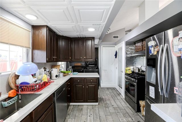 2186 W Huntington, Anaheim, CA 92801