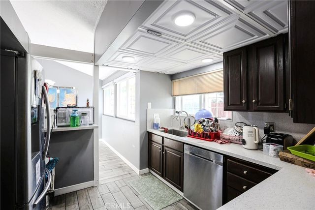 2186 W Huntington, Anaheim, CA 92801