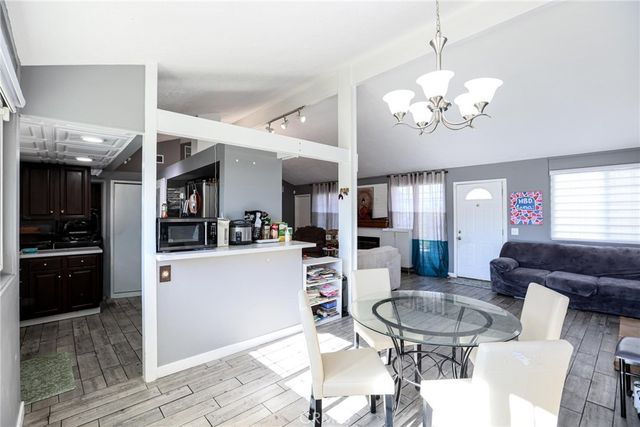 2186 W Huntington, Anaheim, CA 92801