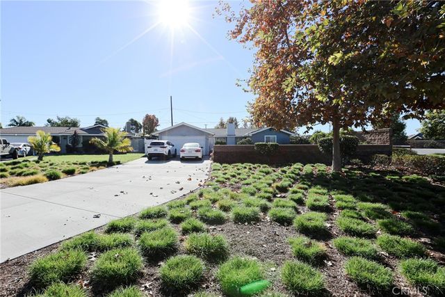 2186 W Huntington, Anaheim, CA 92801