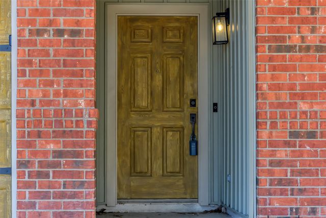 1133 Day Dream Drive, Fort Worth, TX 76052