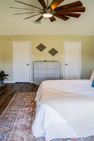 18518 Ella Boulevard, Spring, TX 77388