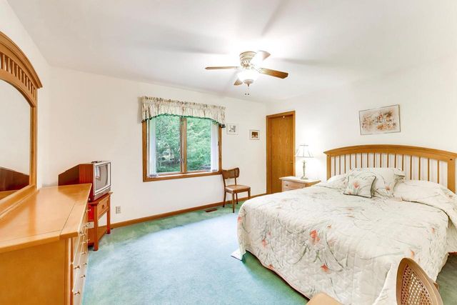 925 Tarrant DRIVE, Fontana, WI 53125