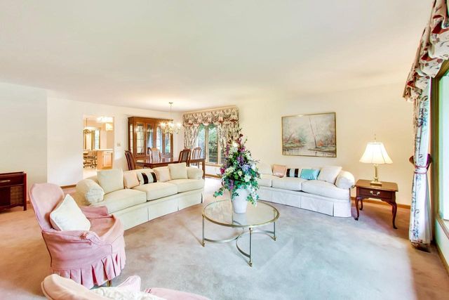 925 Tarrant DRIVE, Fontana, WI 53125