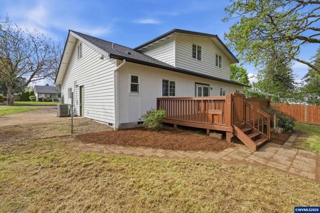4986 Chan St S, Salem, OR 97306