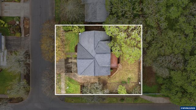 4986 Chan St S, Salem, OR 97306