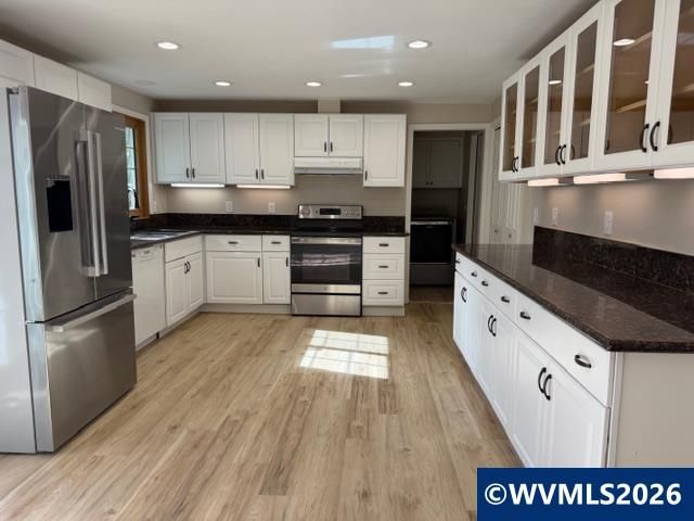 4986 Chan St S, Salem, OR 97306