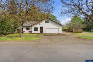 4986 Chan St S, Salem, OR 97306