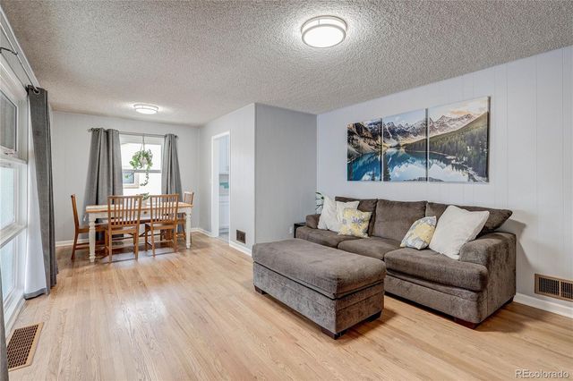 1521 S Patton Court, Denver, CO 80219