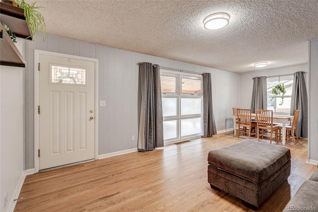 1521 S Patton Court, Denver, CO 80219