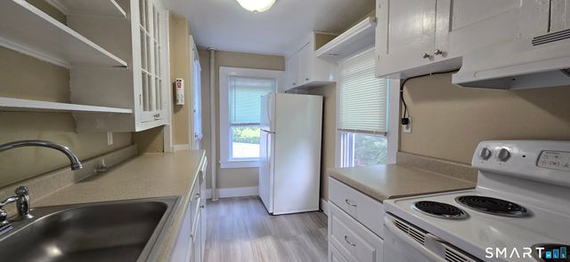 202 Broadway, Norwich, CT 06360