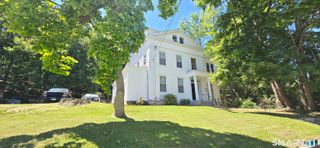 202 Broadway, Norwich, CT 06360