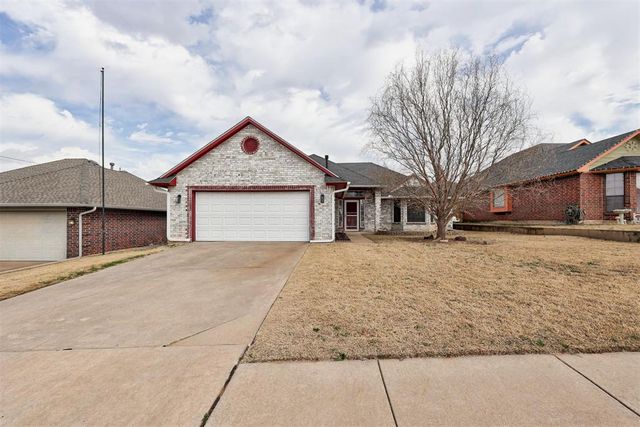 4925 Trever Drive, Yukon, OK 73099