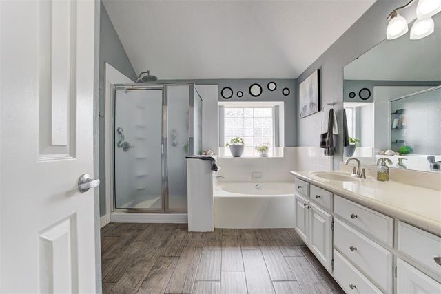 4925 Trever Drive, Yukon, OK 73099