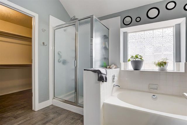 4925 Trever Drive, Yukon, OK 73099