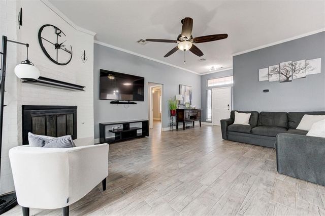 4925 Trever Drive, Yukon, OK 73099