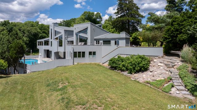 30 Wilbur Hill Lane, Stonington, CT 06378
