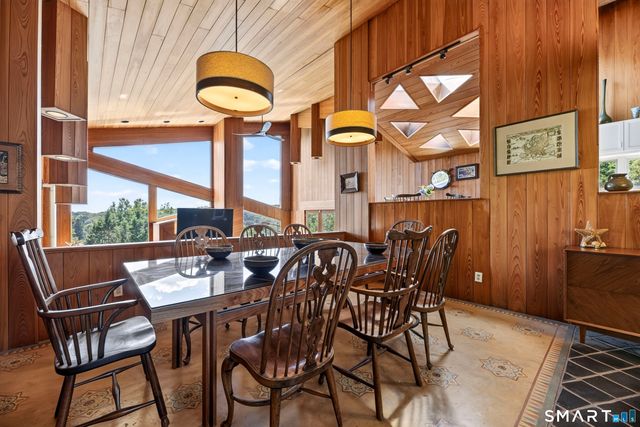 30 Wilbur Hill Lane, Stonington, CT 06378