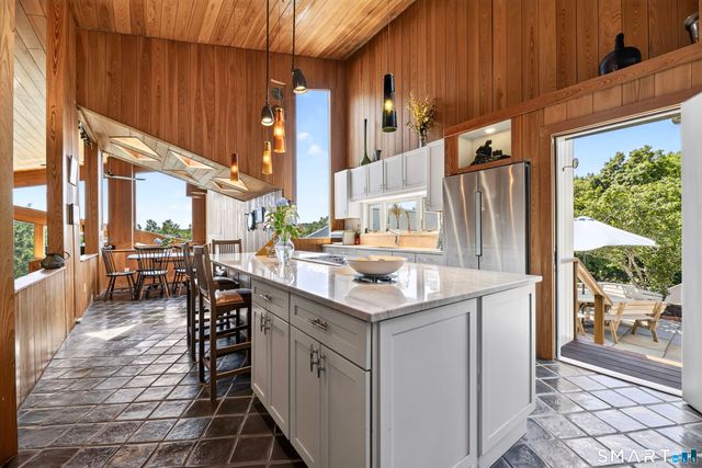 30 Wilbur Hill Lane, Stonington, CT 06378