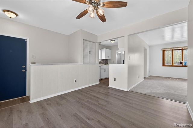 23712 Cedar Ridge Drive, Romulus, MI 48174