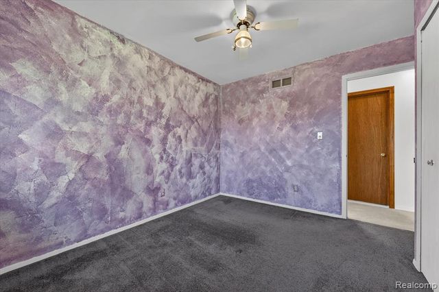 23712 Cedar Ridge Drive, Romulus, MI 48174