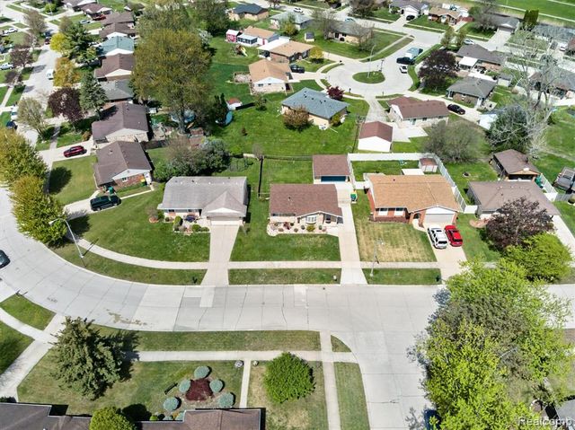 23712 Cedar Ridge Drive, Romulus, MI 48174