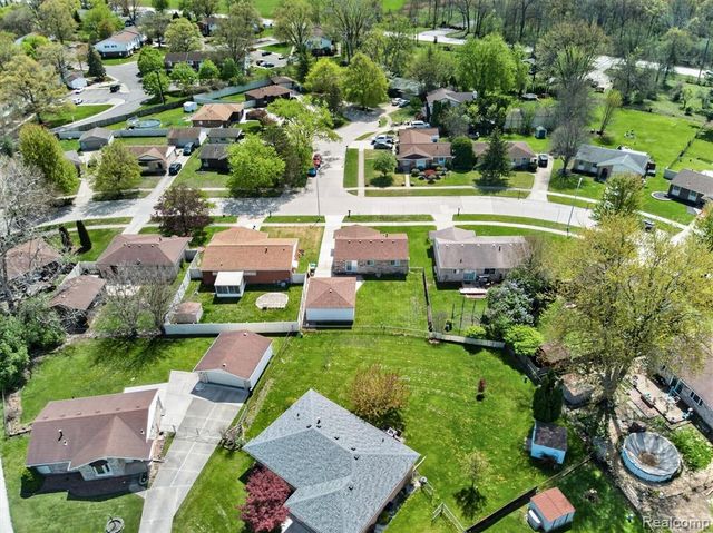 23712 Cedar Ridge Drive, Romulus, MI 48174