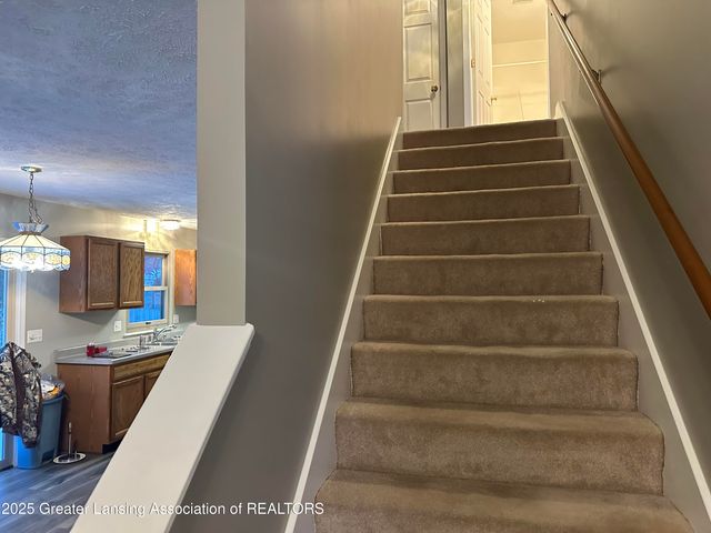 1150 Porter Drive, Charlotte, MI 48813