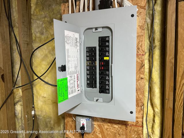 1150 Porter Drive, Charlotte, MI 48813