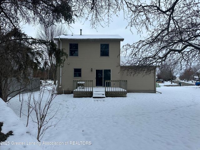 1150 Porter Drive, Charlotte, MI 48813