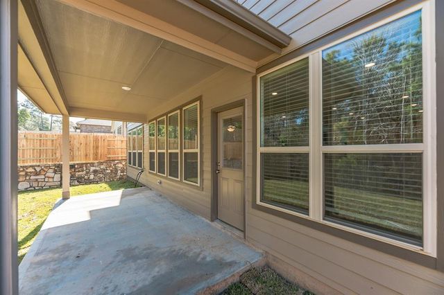 6016 Heritage Creek Lane, Conroe, TX 77304