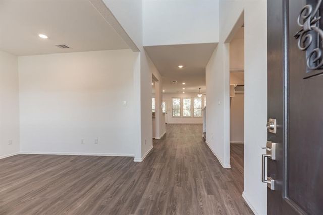 6016 Heritage Creek Lane, Conroe, TX 77304