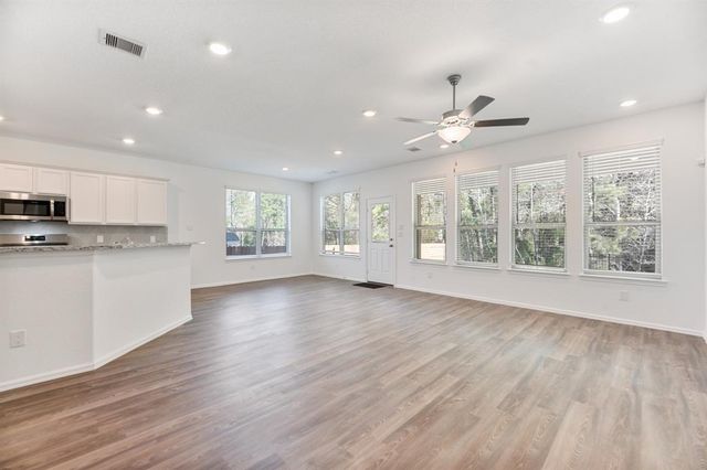 6016 Heritage Creek Lane, Conroe, TX 77304