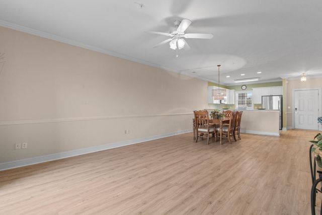 4895 Luster Leaf Cir Apt 303, Myrtle Beach, SC 29577
