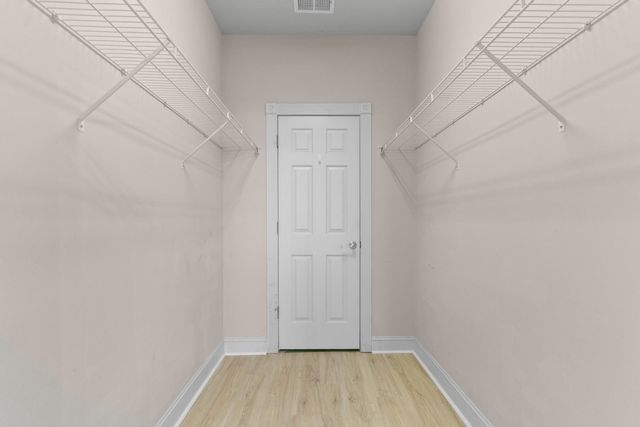 4895 Luster Leaf Cir Apt 303, Myrtle Beach, SC 29577