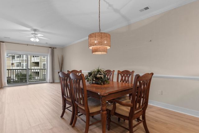 4895 Luster Leaf Cir Apt 303, Myrtle Beach, SC 29577