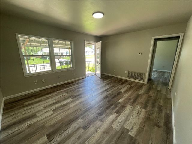 4004 SE 25th Street, Oklahoma City, OK 73115