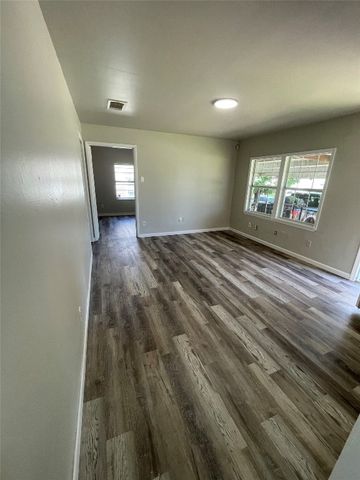 4004 SE 25th Street, Oklahoma City, OK 73115