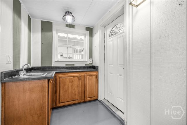 5 Port Royal Drive, Savannah, GA 31410