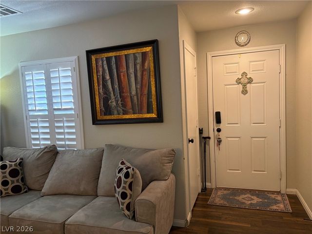 143 Country Greens Avenue, Las Vegas, NV 89148