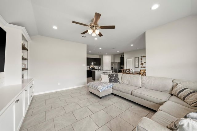 5650 Pleasant Falls Drive, Richmond, TX 77407