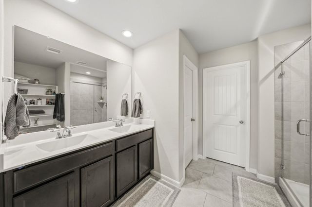 5650 Pleasant Falls Drive, Richmond, TX 77407
