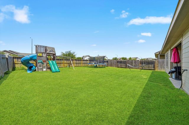 5650 Pleasant Falls Drive, Richmond, TX 77407