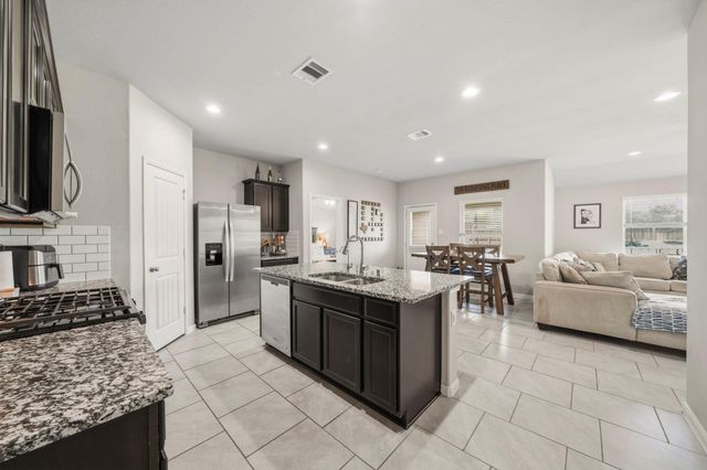 5650 Pleasant Falls Drive, Richmond, TX 77407