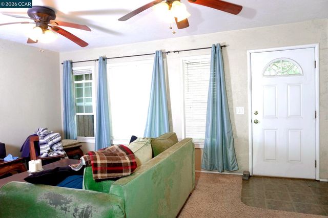 3704 San Rafael, Stockton, CA 95204