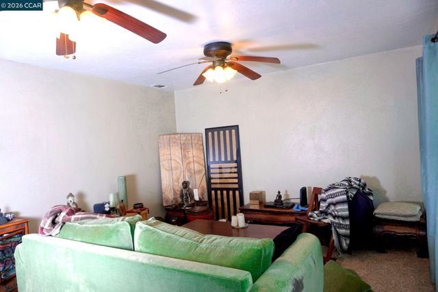 3704 San Rafael, Stockton, CA 95204