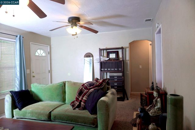 3704 San Rafael, Stockton, CA 95204